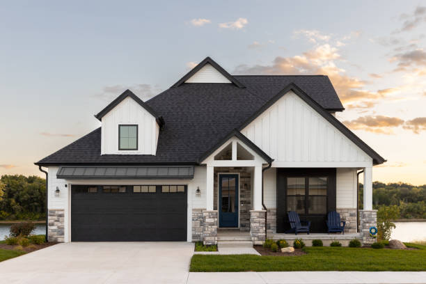 Best Emergency Roof Repair Services  in Manche North Shore, CA